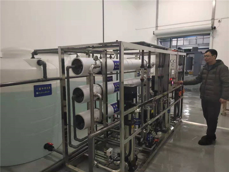 苏州五金厂2吨超纯水设备